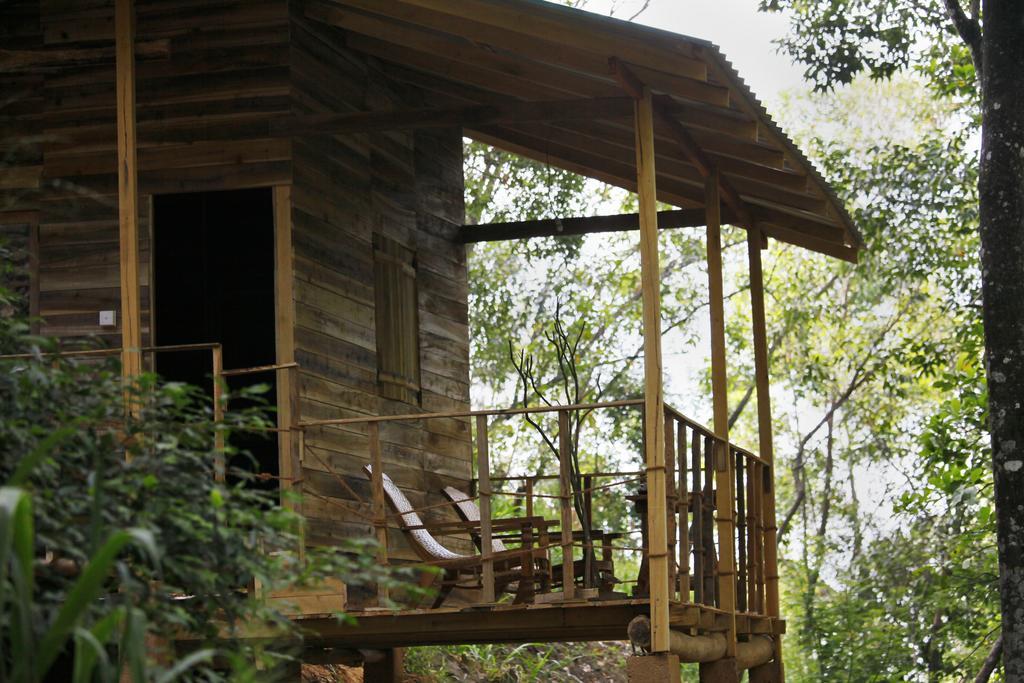 Ella Ecolodge Luaran gambar